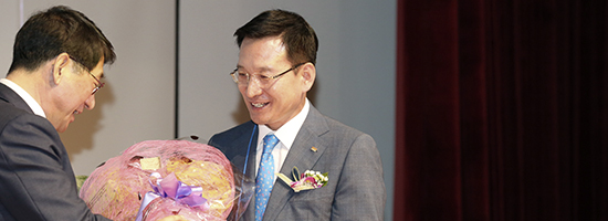 국민주거안정기여 감사패 수상 사진